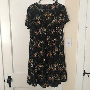 Asos Curve Black Floral Ruffle Sleeved Dress